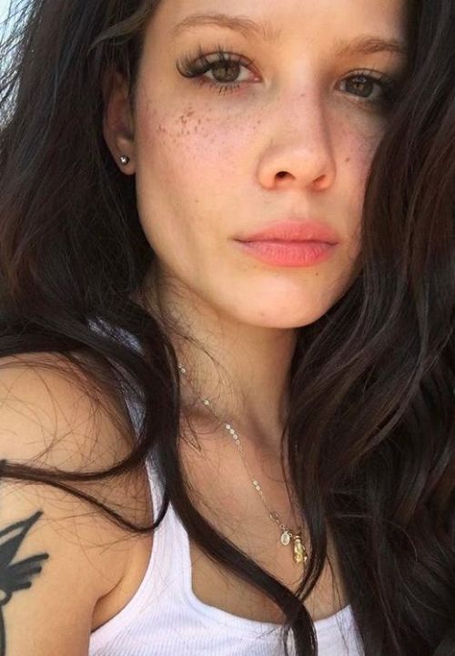 Halsey Without Makeup