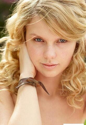 taylor swift early photoshoot