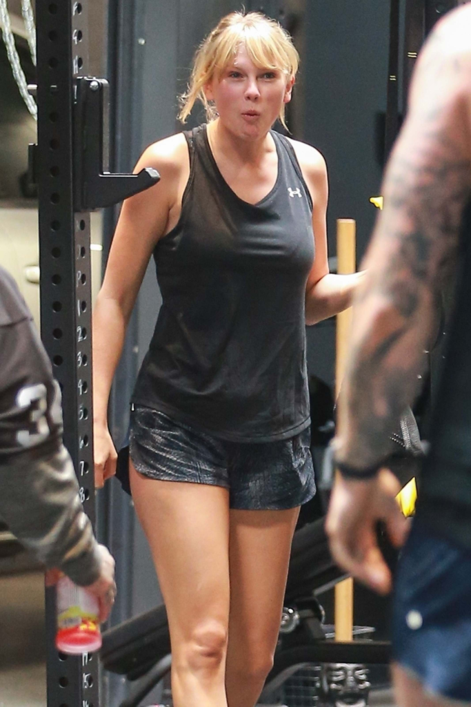 taylor swift working out
